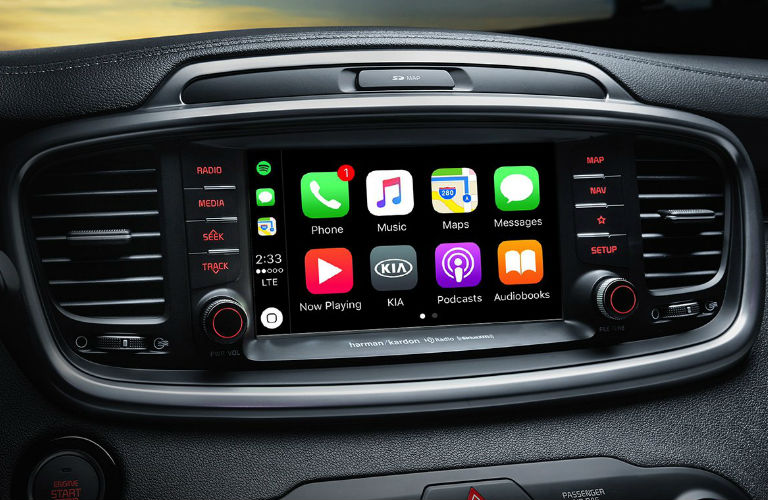 Apple CarPlay touch screen Mitsubishi Outlander Sport