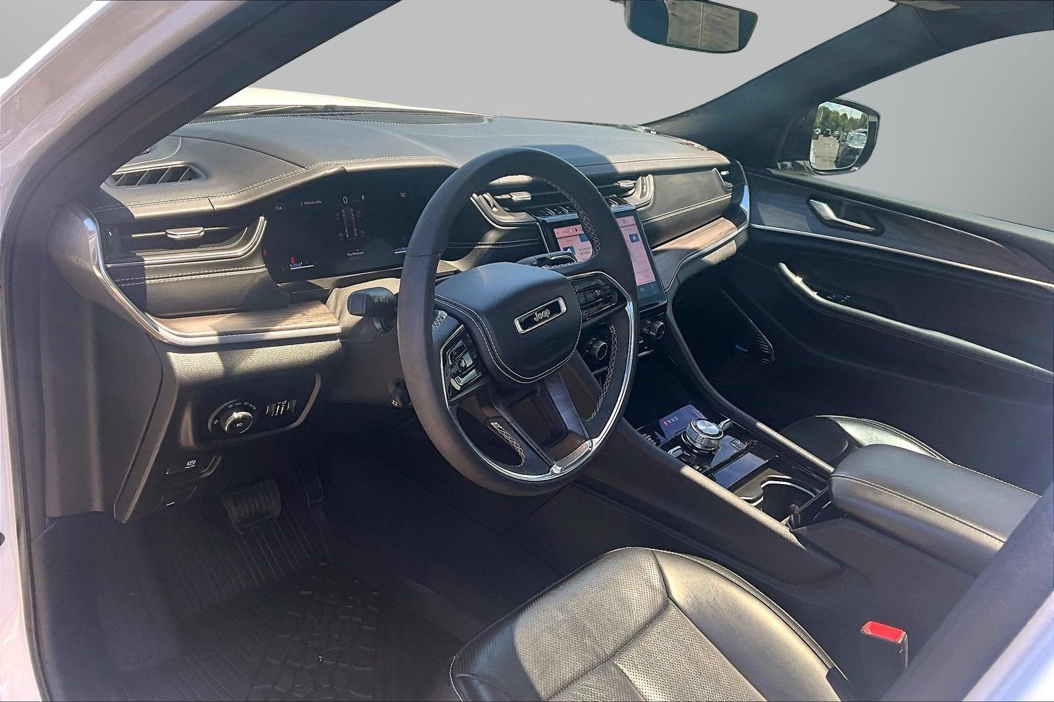 2023 Jeep Grand Cherokee Overland