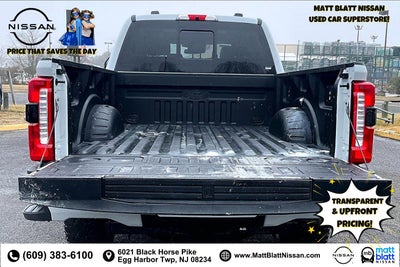 2025 Ford Super Duty F-350 SRW LARIAT