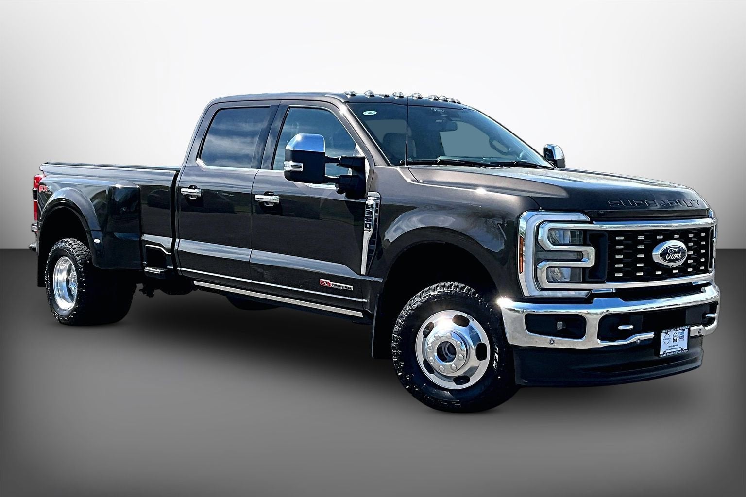 2024 Ford Super Duty F-350 DRW LARIAT