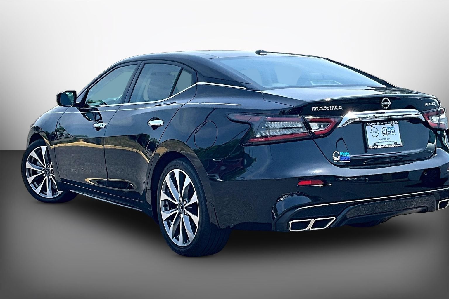 2023 Nissan Maxima Platinum