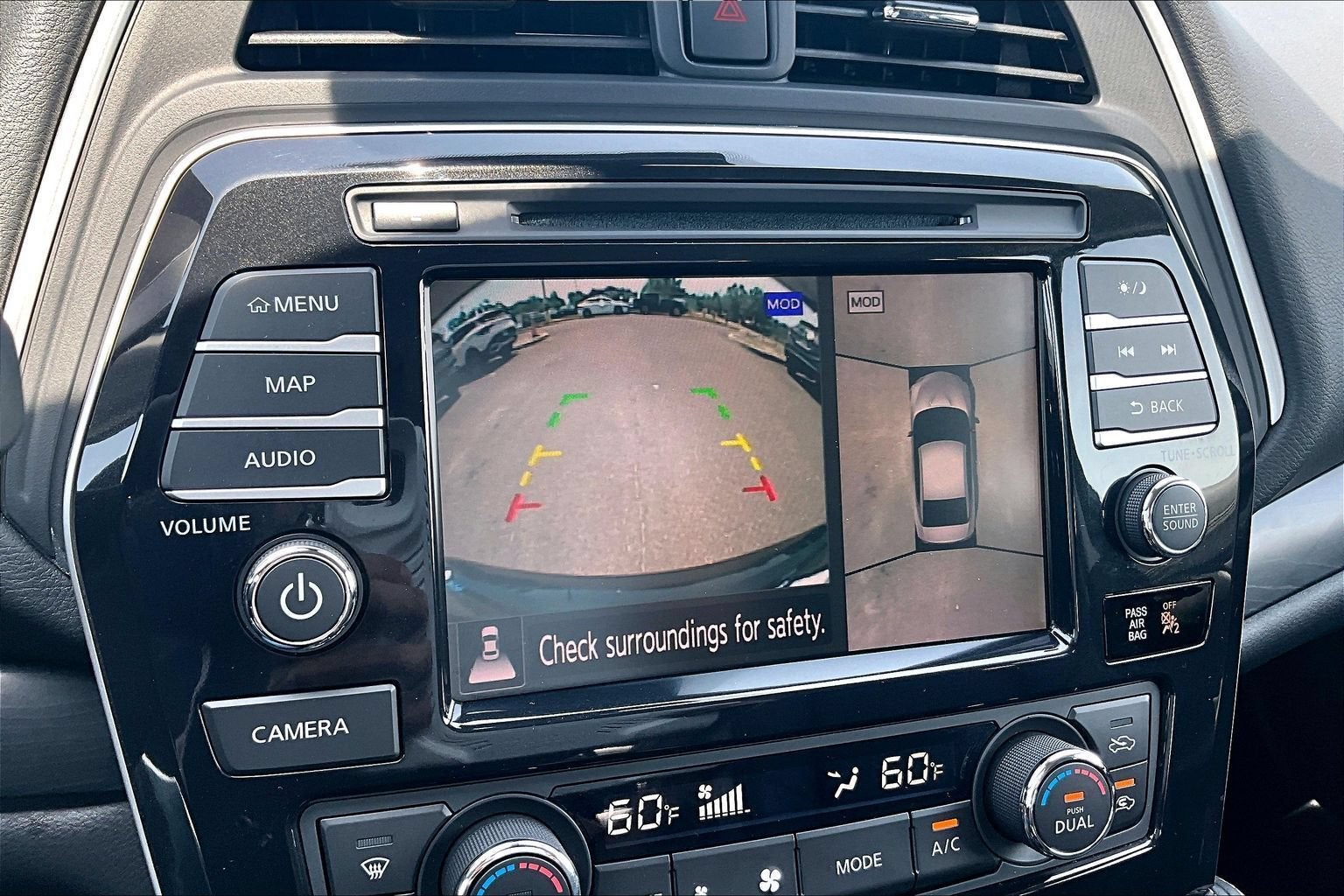 2023 Nissan Maxima Platinum