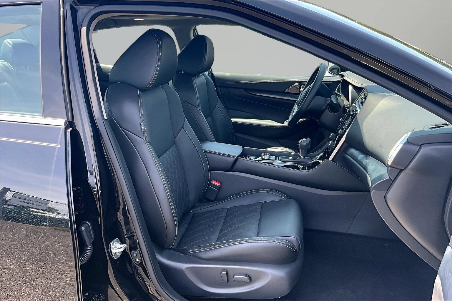 2023 Nissan Maxima Platinum