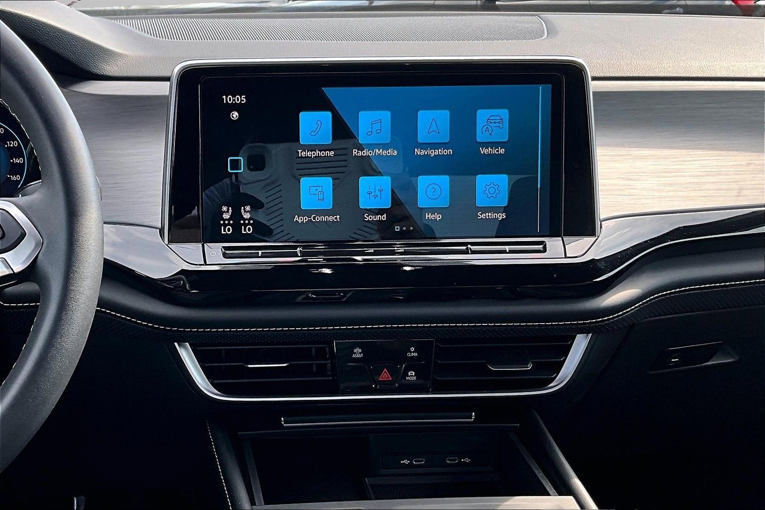 2024 Volkswagen Atlas Cross Sport 2.0T SE