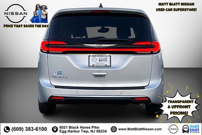 2024 Chrysler Pacifica Touring L