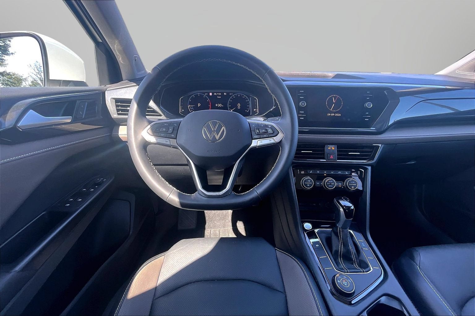 2023 Volkswagen Taos SEL