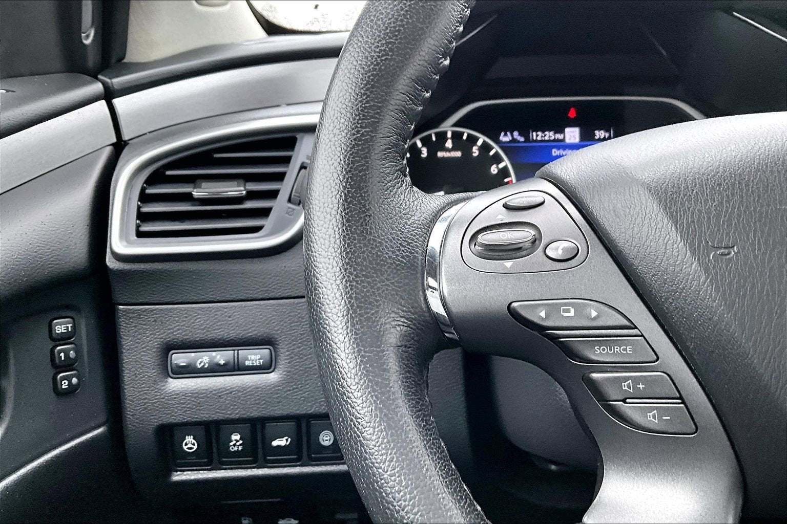 2024 Nissan Murano SL