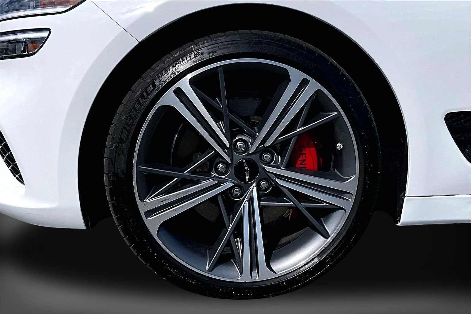 2025 Genesis G70 3.3T Sport Advanced