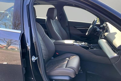 2025 BMW 5 Series 530i xDrive