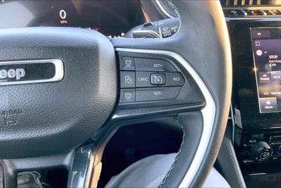 2023 Jeep Grand Cherokee Laredo 4x4