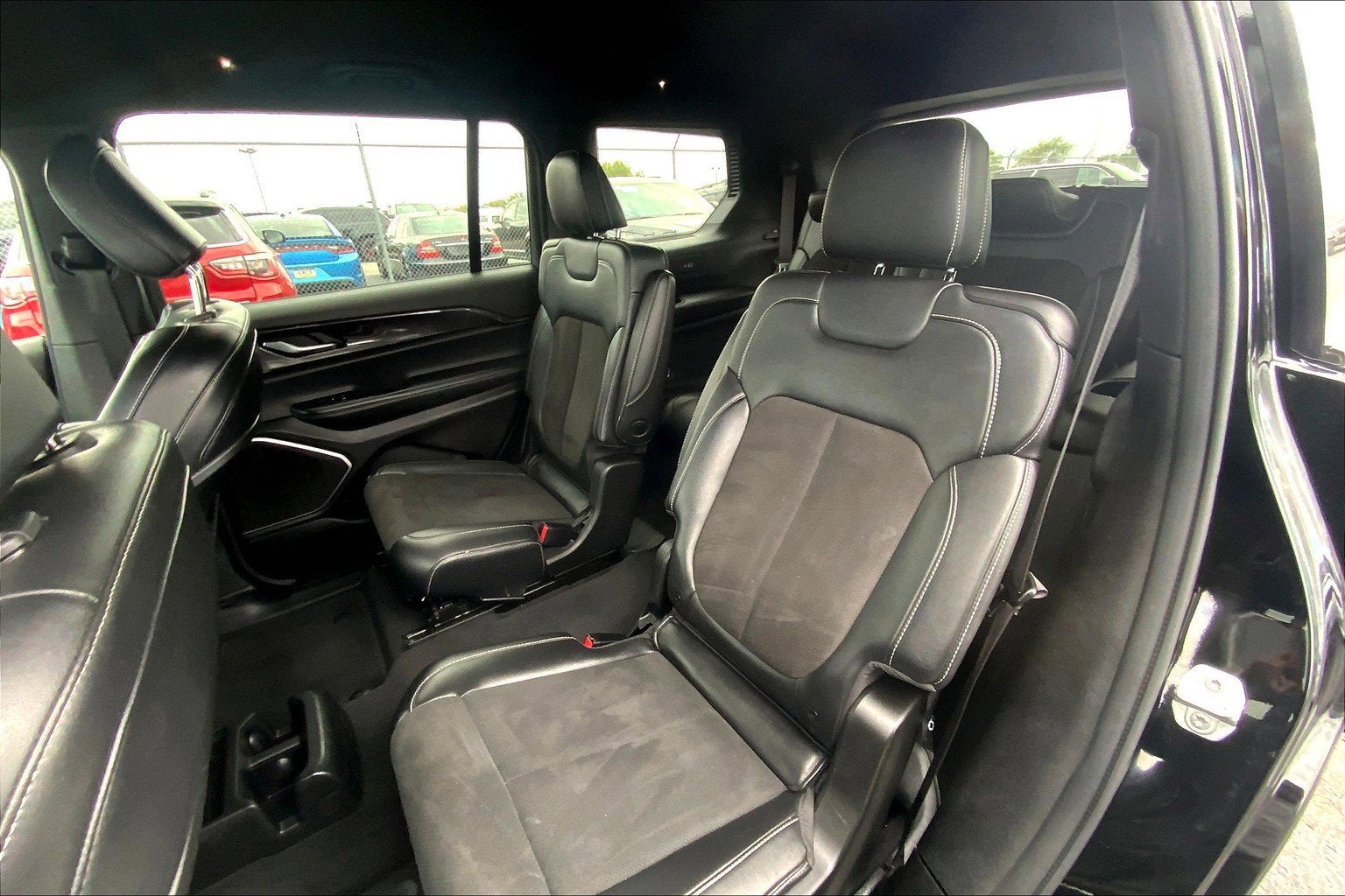 2022 Jeep Grand Cherokee L Altitude 4x4