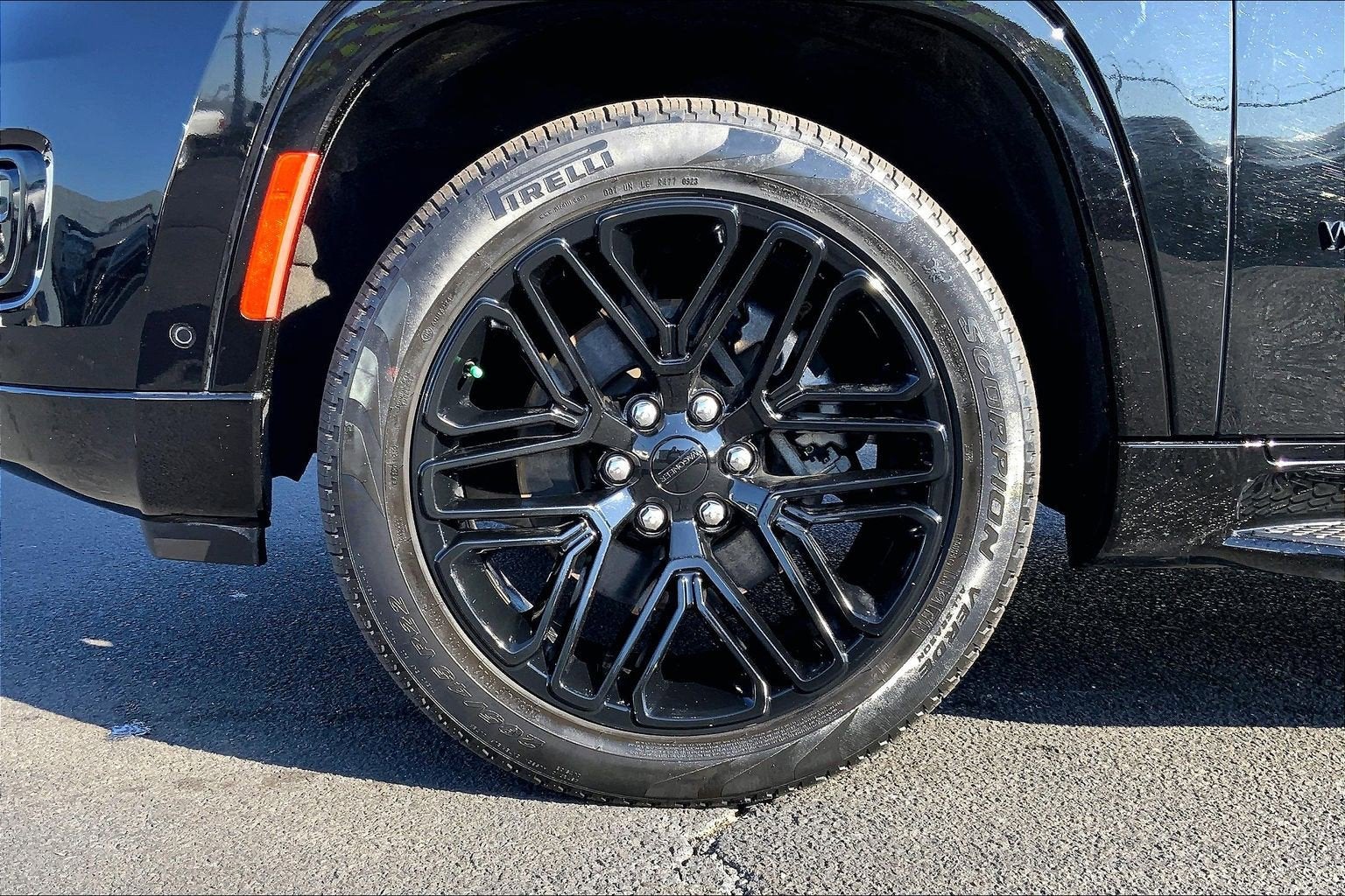 2023 Jeep Wagoneer Series II Carbide