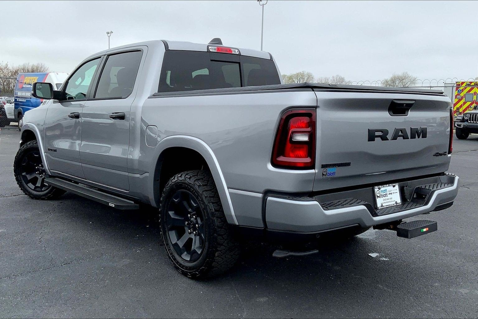 2025 RAM 1500 Big Horn Crew Cab 4x4 5'7' Box