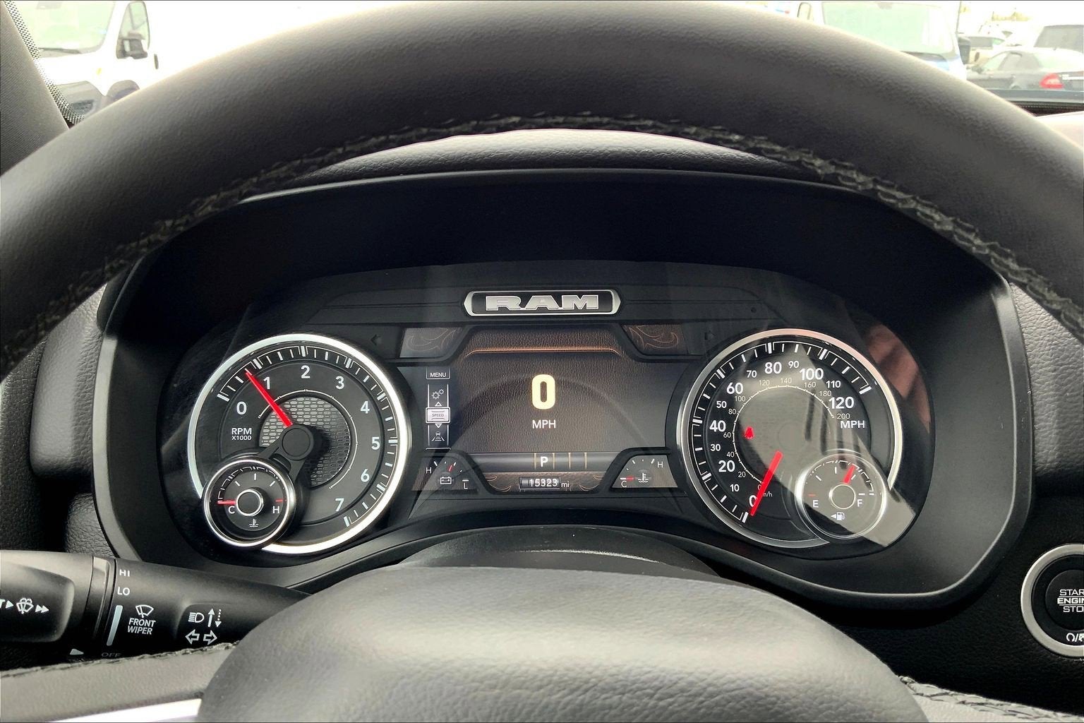 2025 RAM 1500 Big Horn Crew Cab 4x4 5'7' Box