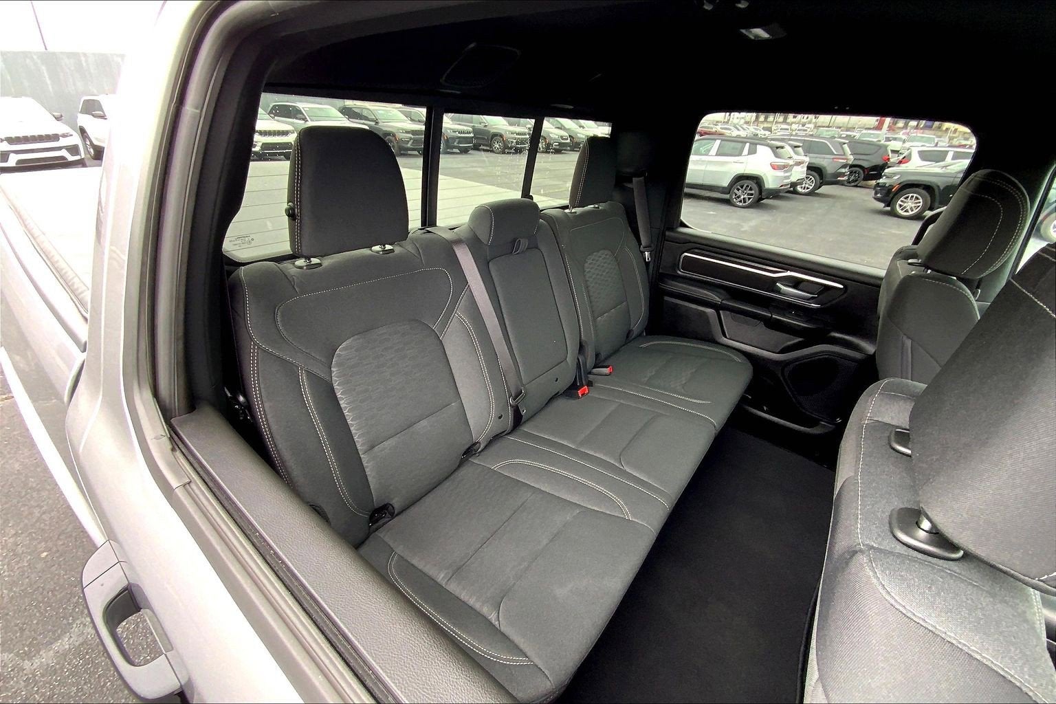 2025 RAM 1500 Big Horn Crew Cab 4x4 5'7' Box