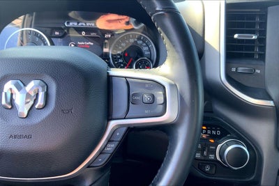 2022 RAM 1500 Big Horn Crew Cab 4x4 5'7' Box