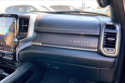 2019 RAM 1500 Limited Crew Cab 4x4 5'7' Box