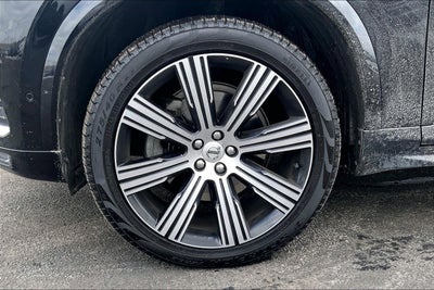 2022 Volvo XC90 T6 Inscription 7 Passenger