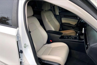 2022 Honda Civic Hatchback EX-L