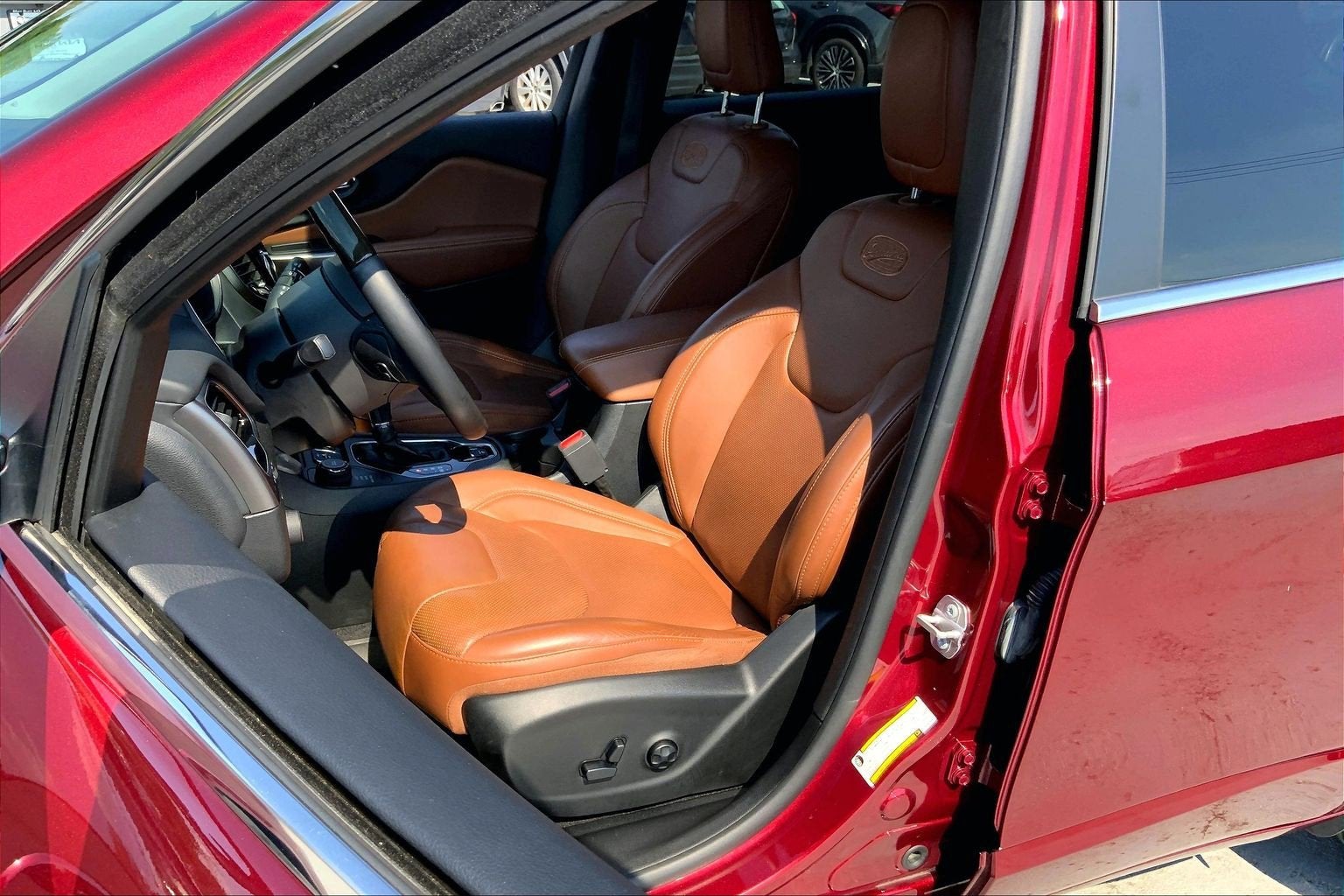 2019 Jeep Cherokee Overland