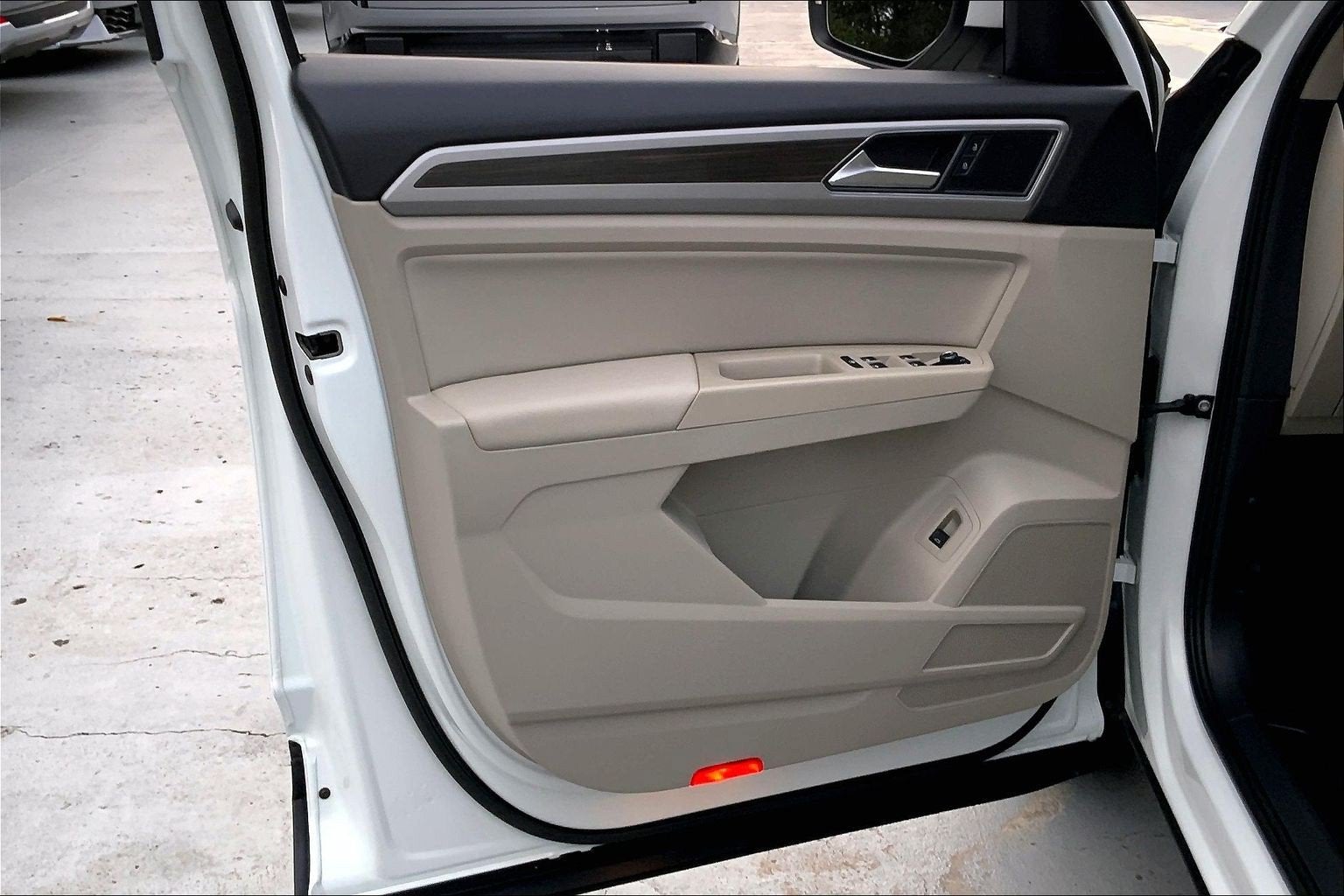 2018 Volkswagen Atlas 3.6L V6 SE w/Technology