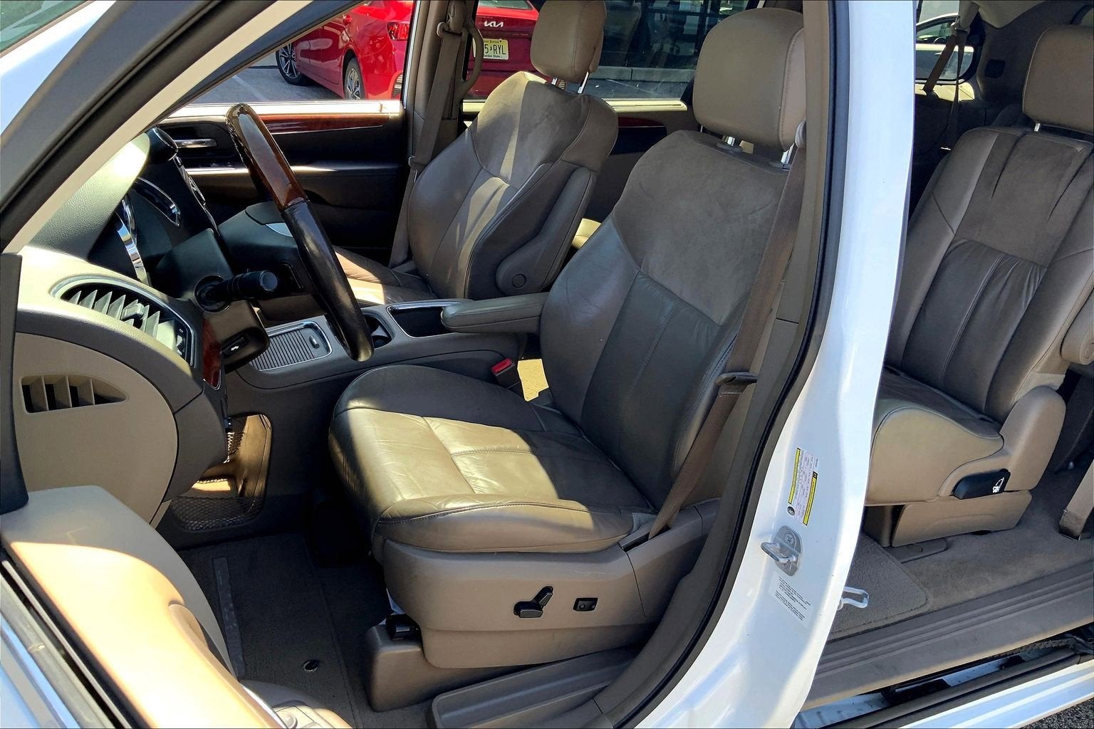 2014 Chrysler Town & Country Limited