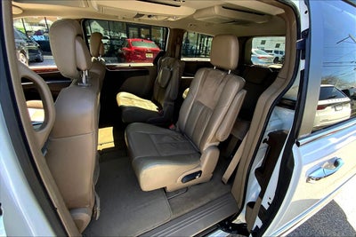 2014 Chrysler Town & Country Limited