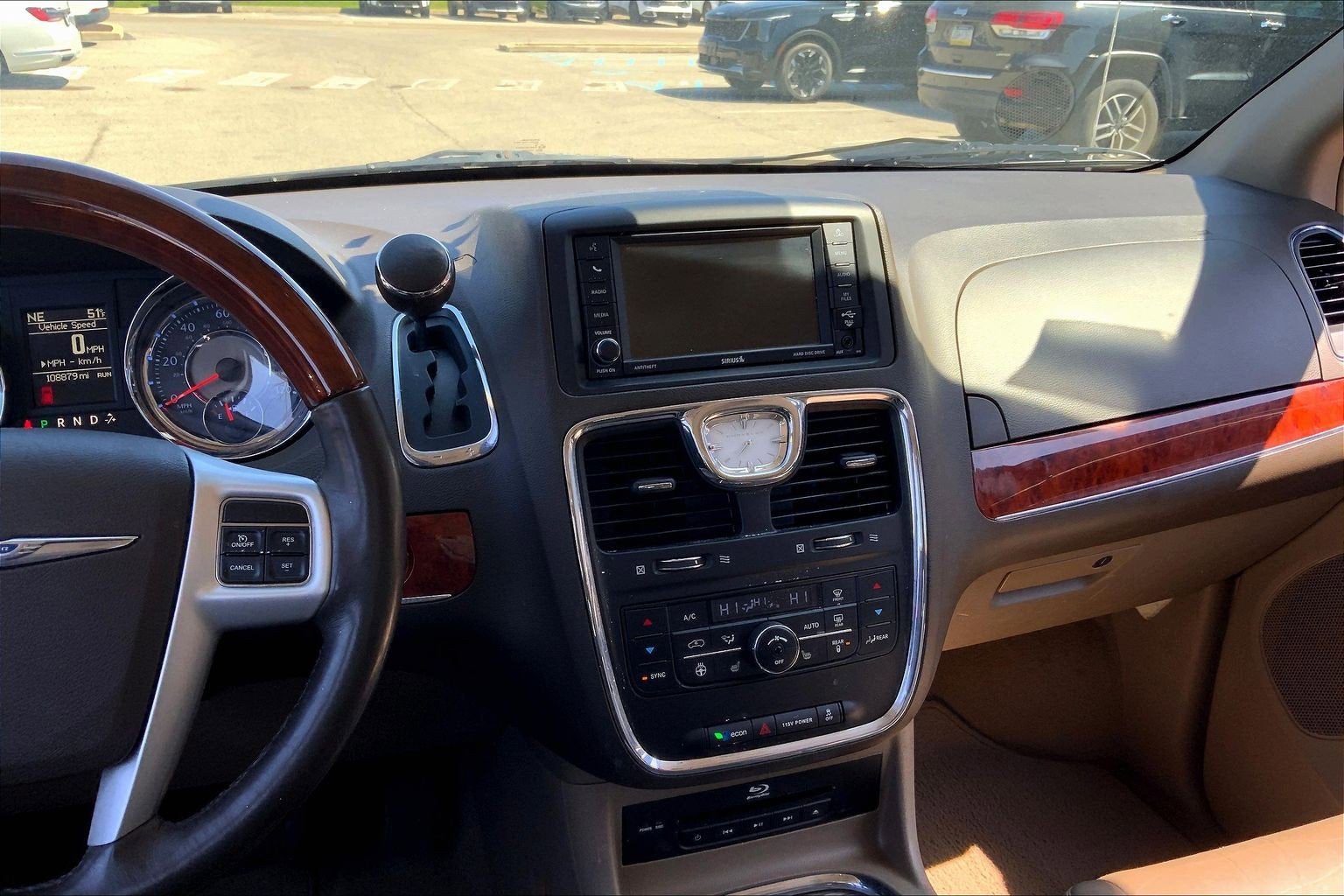 2014 Chrysler Town & Country Limited