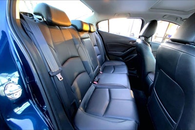 2018 Mazda Mazda3 4-Door Touring