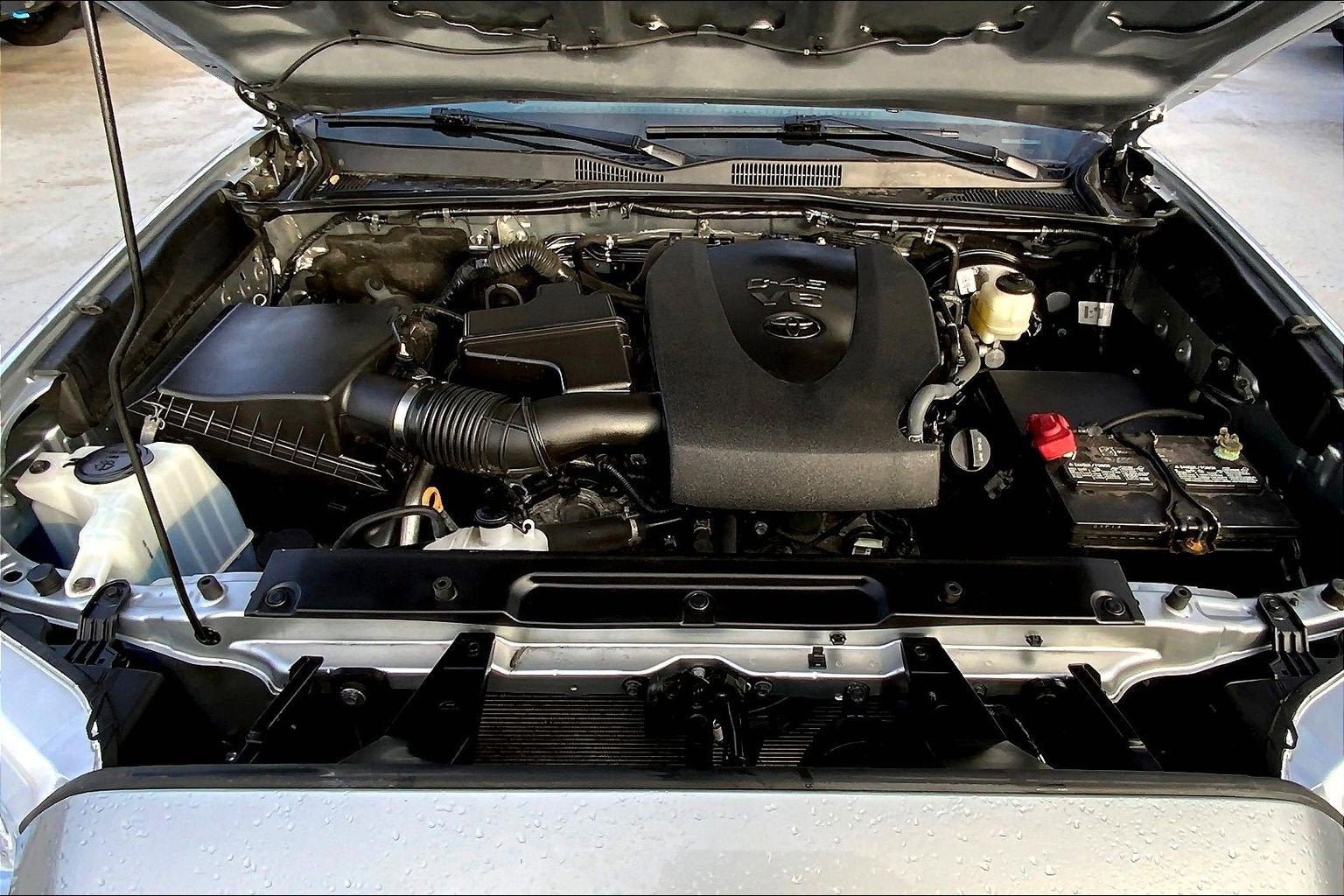 2022 Toyota Tacoma 4WD SR5