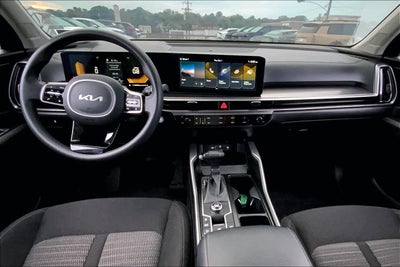 2024 Kia Sorento LX