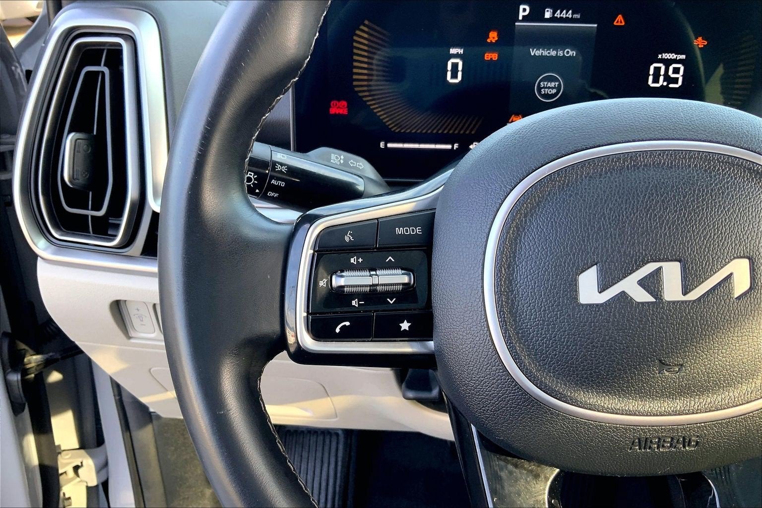 2025 Kia Sorento S