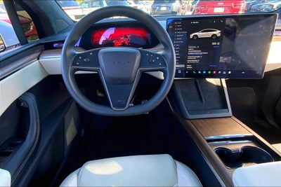 2023 Tesla Model X Standard