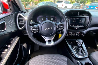 2024 Kia Soul LX