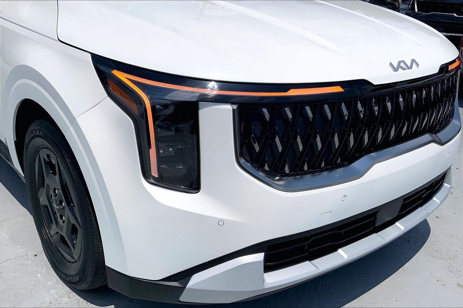 2025 Kia Carnival LXS
