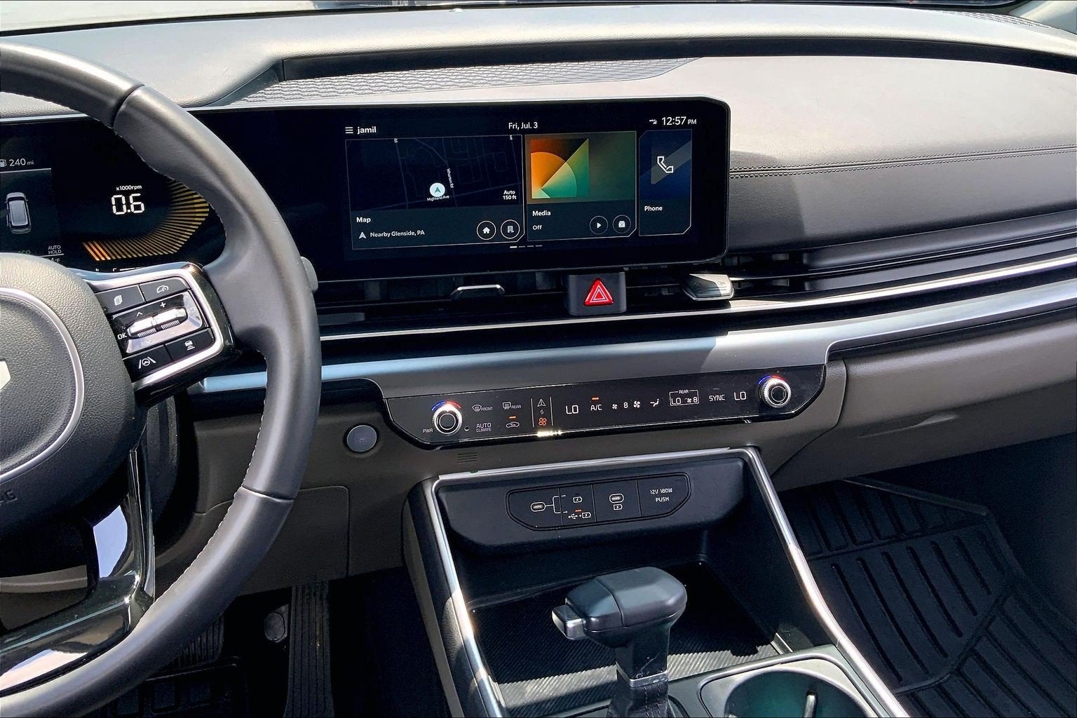 2025 Kia Carnival LXS