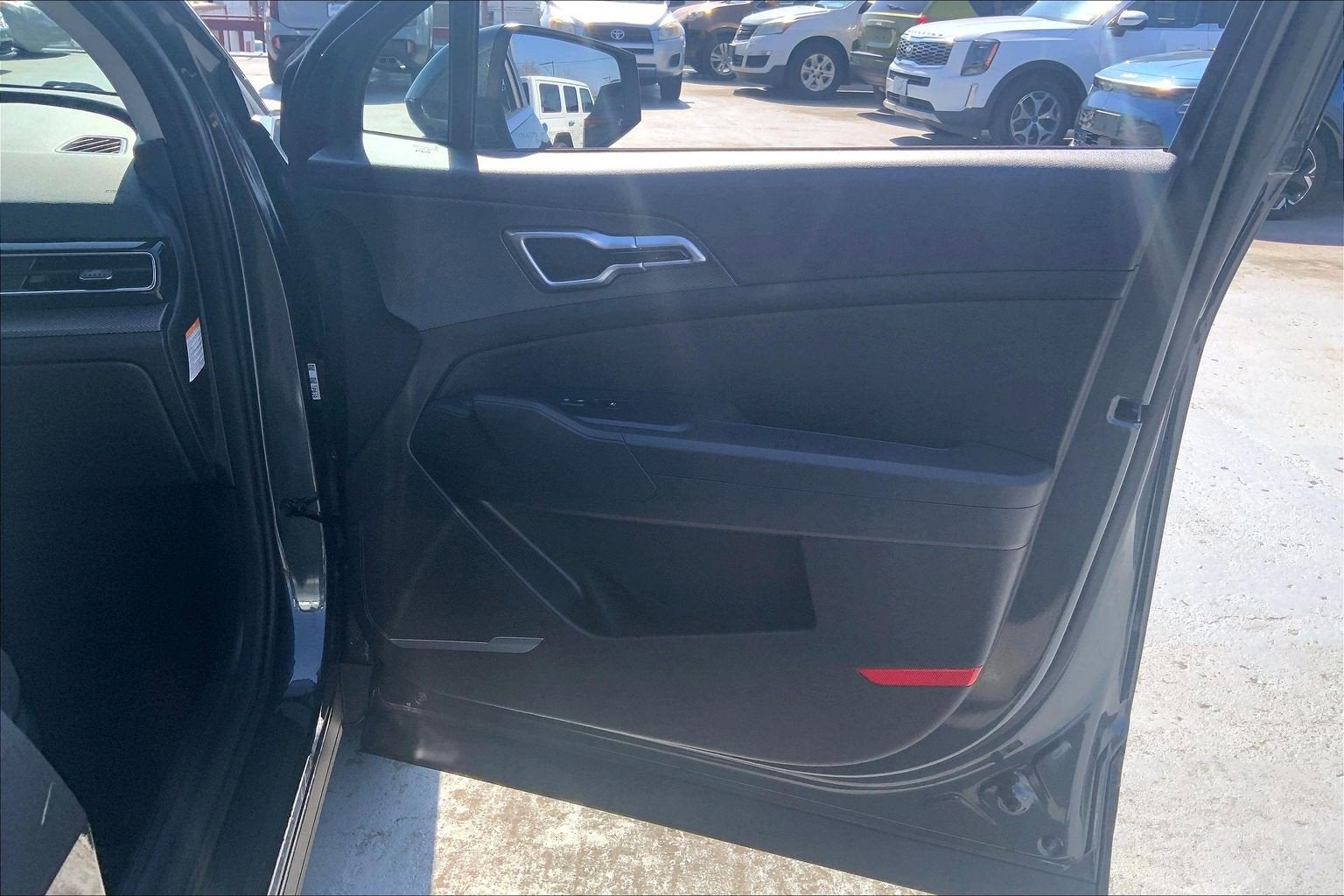 2023 Kia Sportage Hybrid LX