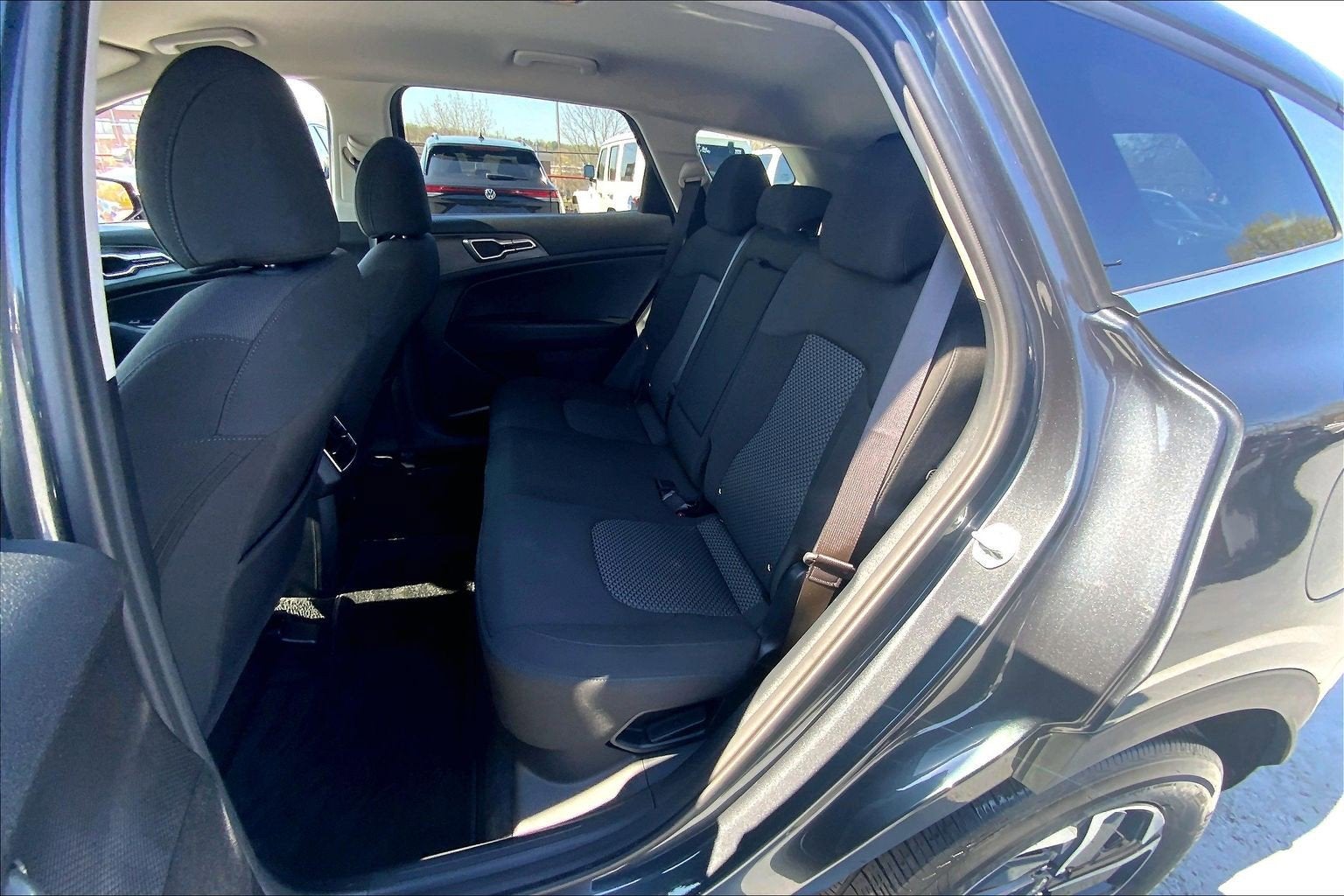 2023 Kia Sportage Hybrid LX