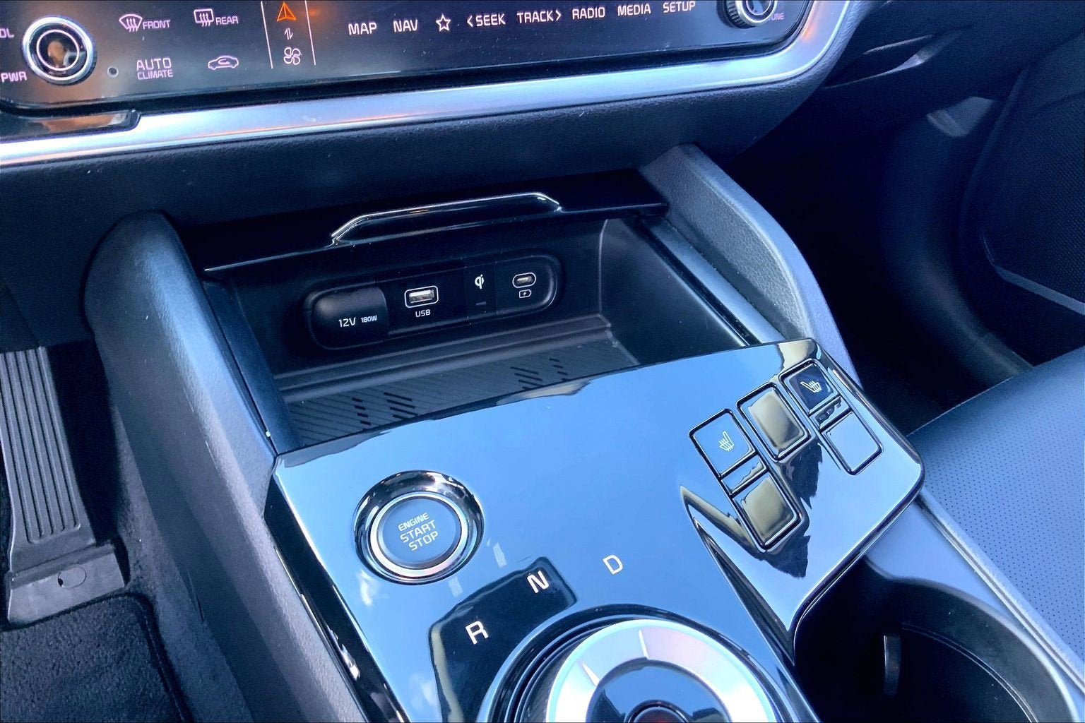 2024 Kia Sportage Hybrid EX