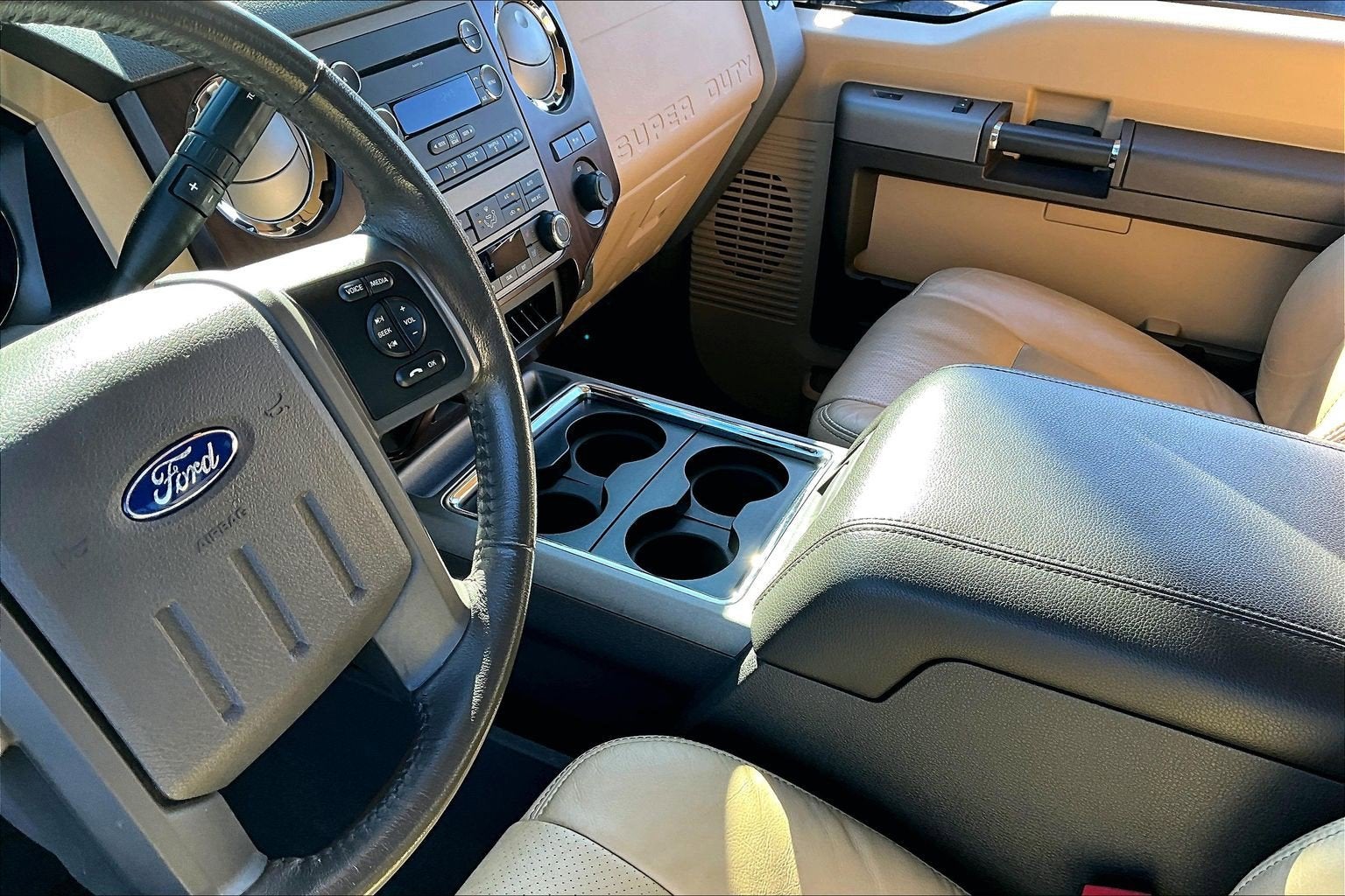 2012 Ford Super Duty F-350 SRW Lariat