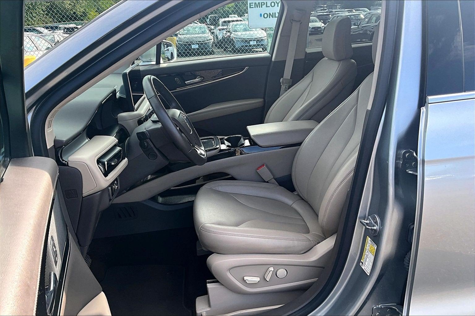 2023 Lincoln Nautilus Standard