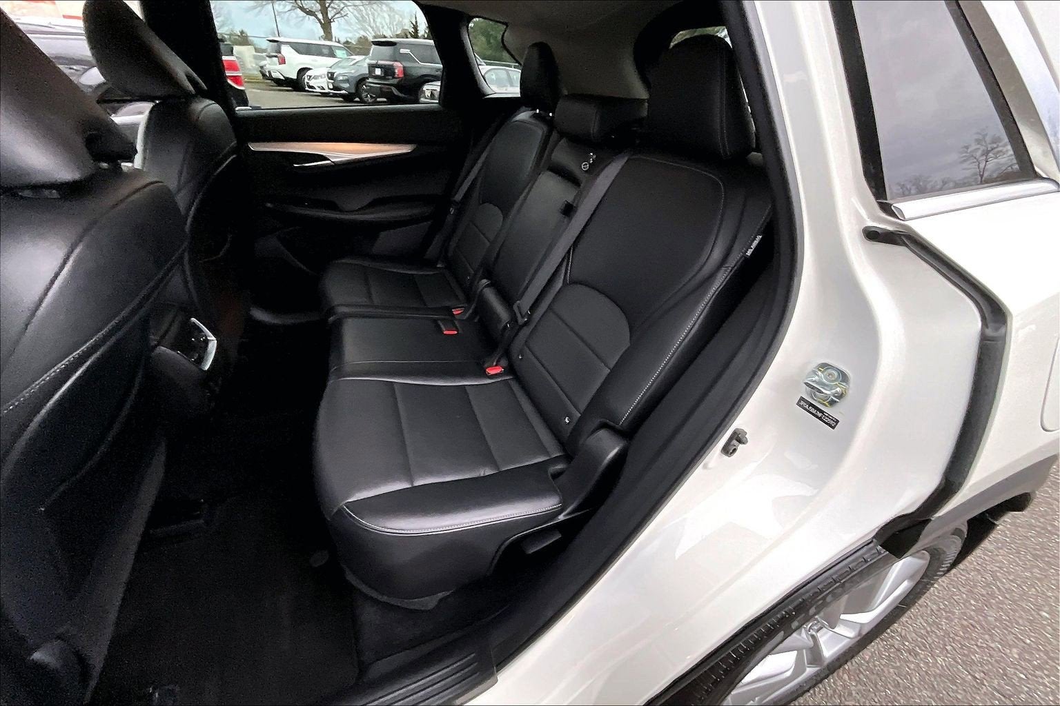 2021 INFINITI QX50 LUXE