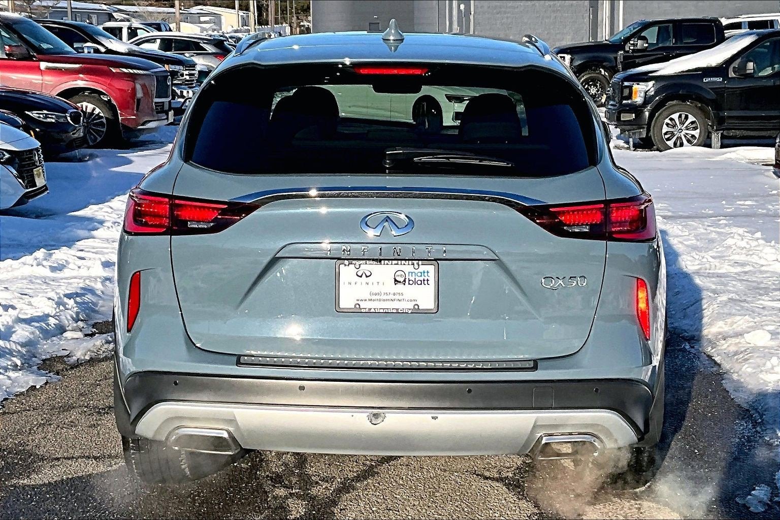 2023 INFINITI QX50 LUXE FWD