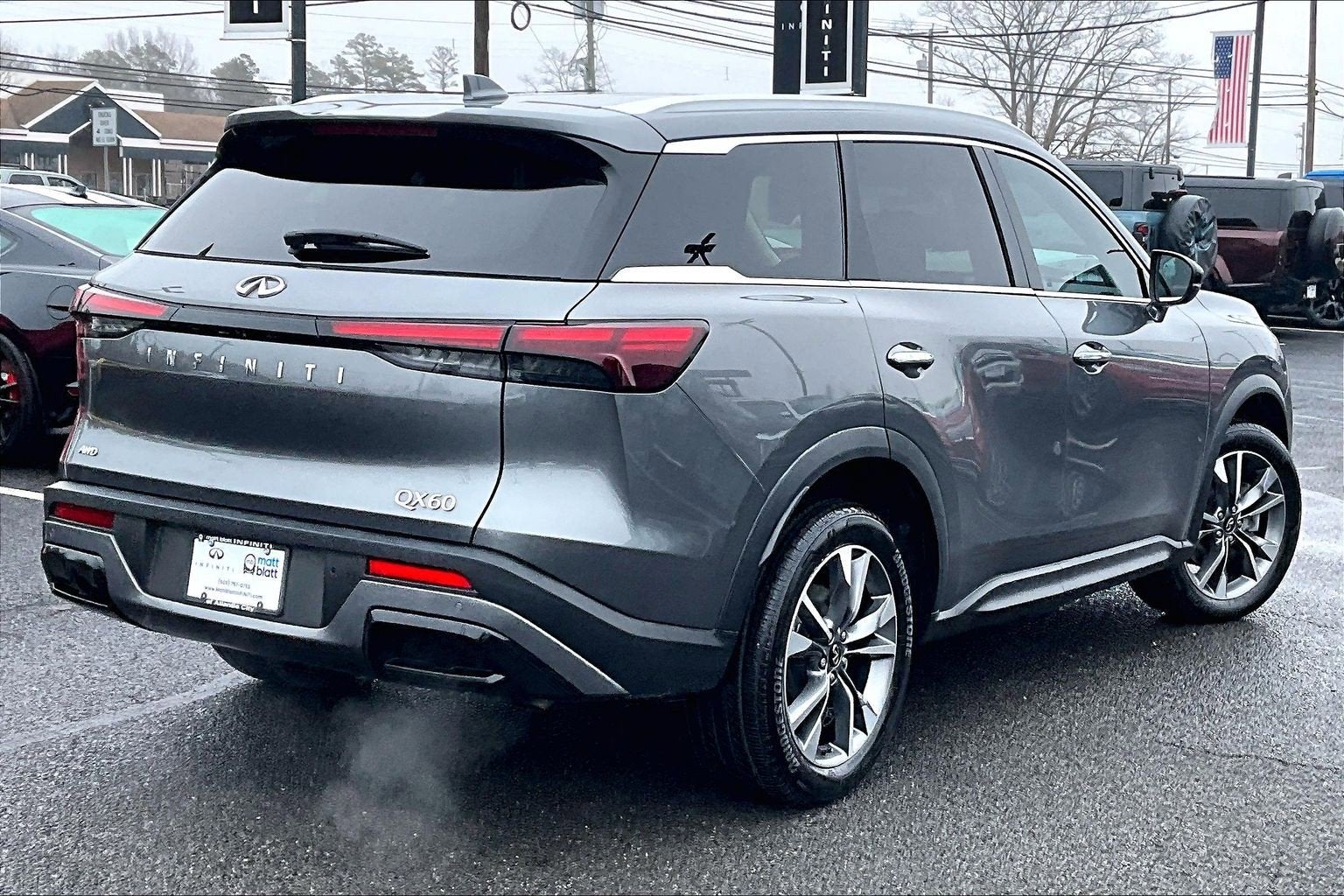 2023 INFINITI QX60 LUXE AWD