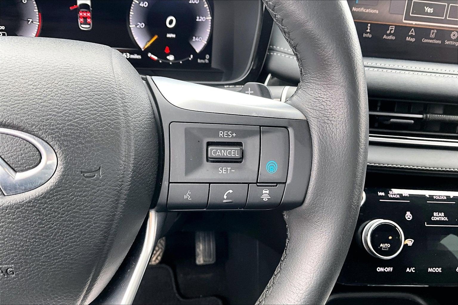 2023 INFINITI QX60 LUXE AWD