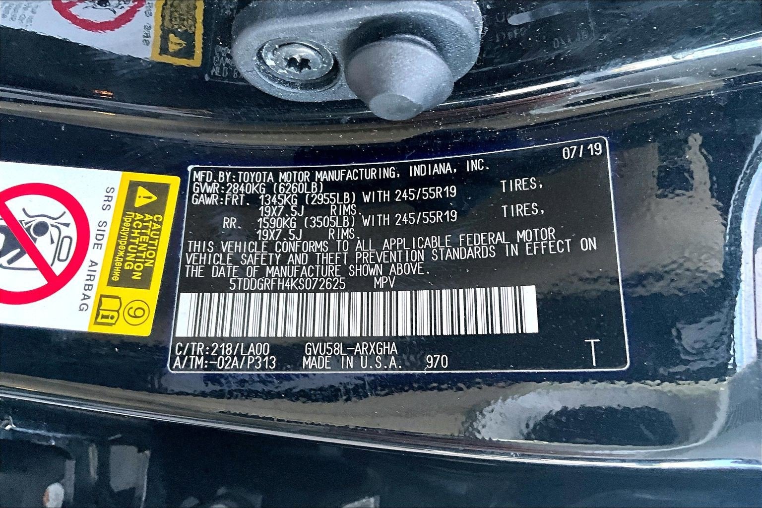 2019 Toyota Highlander Hybrid Limited Platinum