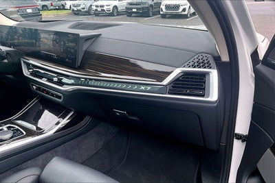 2026 BMW X7 xDrive40i