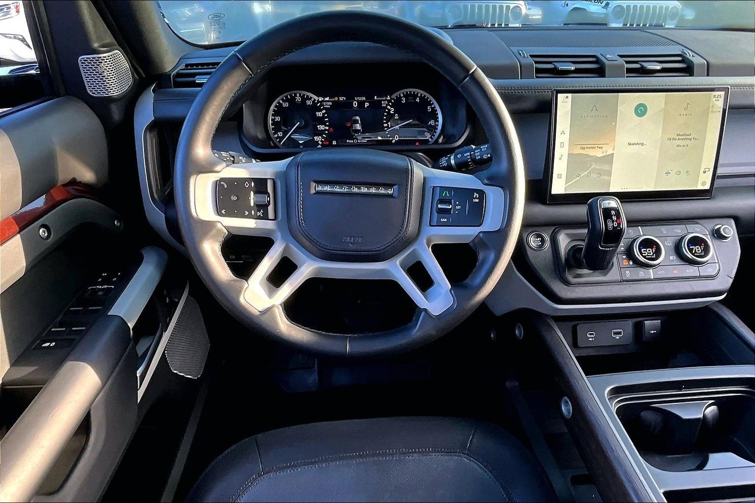 2023 Land Rover Defender X-Dynamic SE