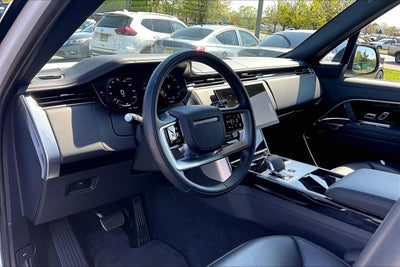 2024 Land Rover Range Rover SE