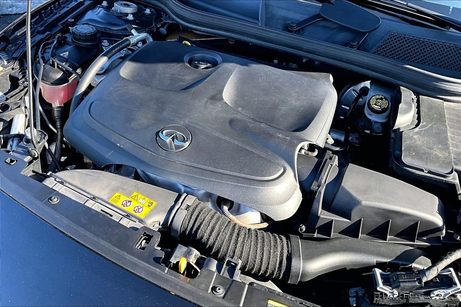 2018 INFINITI QX30 ESSENTIAL